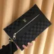 【2026】【LOUIS VUITTON 公式旗艦店】ルイヴィトン  クラッチバッグ  当日出荷 好評に付き再入荷！28*18*1CM