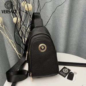 【2026】【VERSACE 公式旗艦店】ヴェルサーチ    胸ポケット  当日出荷 好評に付き再入荷！32*18*6CM
