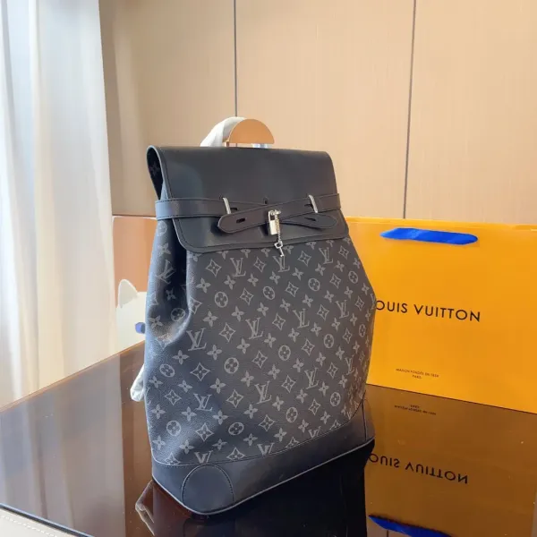 【2026】【 LOUIS VUITTON公式 旗艦店】ルイヴィトン   リュックサック   当日出荷 好評に付き再入荷！33*15*43CM