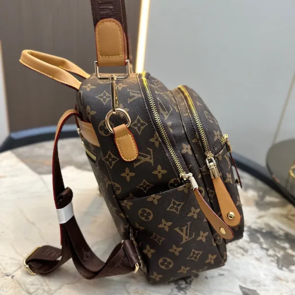 【2026】【 LOUIS VUITTON公式 旗艦店】ルイヴィトン   リュックサック   当日出荷 好評に付き再入荷！25*30CM