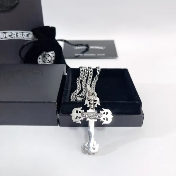 【2026】【CHROME HEARTS】ネックレス、新しいネックレス万能シンプルファッションオーナメント