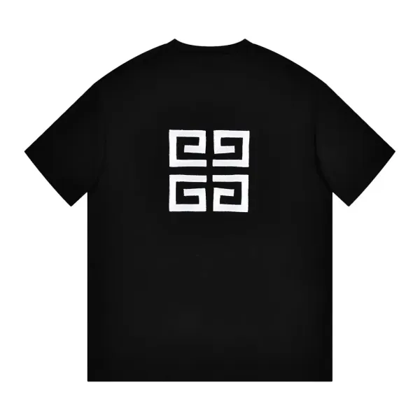 【2026】【GIVENCHY 公式旗艦店】ジバンシー     Tシャツご好評に付き再入荷！