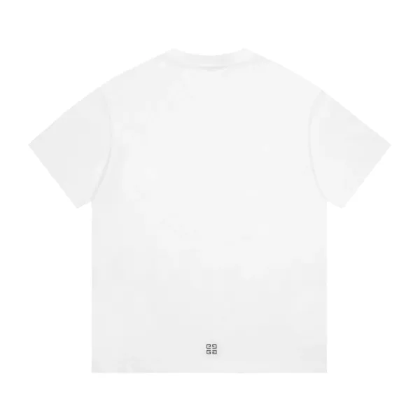 【2026】【GIVENCHY 公式旗艦店】ジバンシー     Tシャツご好評に付き再入荷！