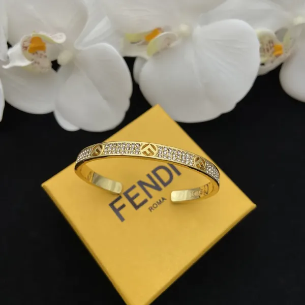 【2026】【FENDI】ブレスレット、ファッションシンプルなスタイル