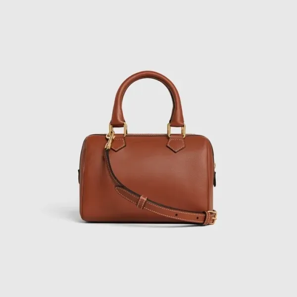 【2026】【CELINE】キュイル トリオンフ スモールボストン バック 19.5 x 14 x 7 cm