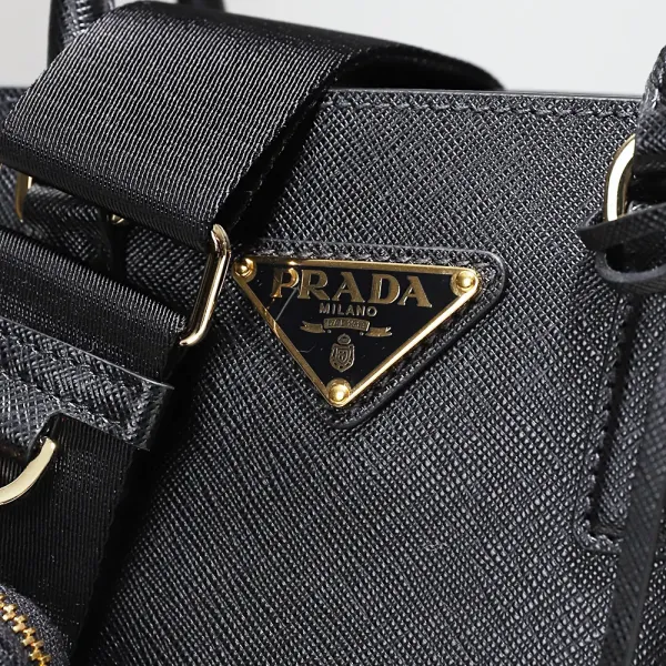 【2026】☆PRADA ガレリア サフィアーノレザー ミニバッグ