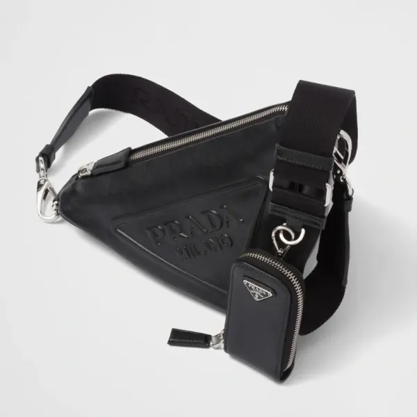 【2026】累積売上第1位☆新作☆ プラダ PRADA トライアングル レザーショルダーバッグ 【2026】累積売上第1位☆新作☆ プラダ PRADA トライアングル レザーショルダーバッグ