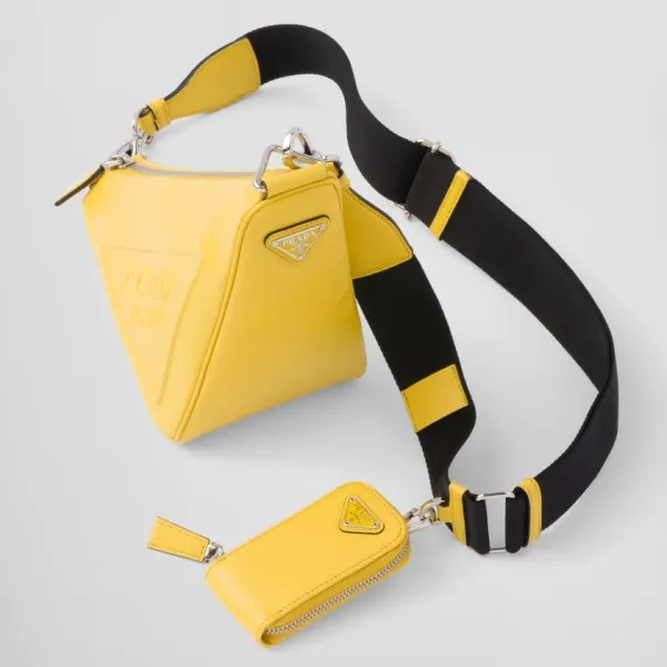 【2026】累積売上第1位☆新作☆ プラダ PRADA トライアングル レザーショルダーバッグ 【2026】累積売上第1位☆新作☆ プラダ PRADA トライアングル レザーショルダーバッグ