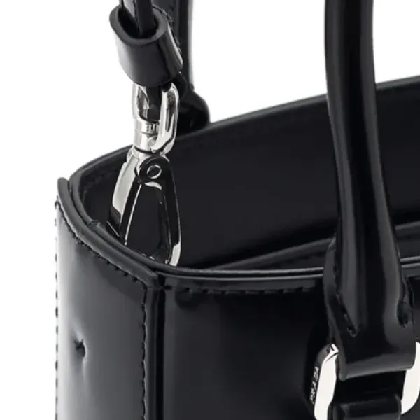 【2026】♦PRADA♦レディースショルダーバッグ☆正規品☆