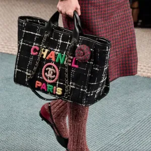 【2026】【先着100注文限定！】CHANEL Backstage Beauty · FALL-WINTER  Ready To Bag