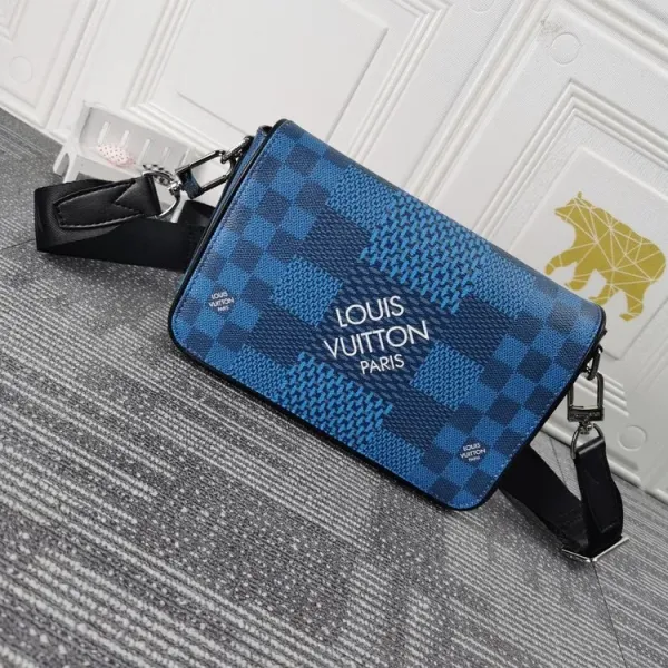 【2026】Louis Vuitton （ルイヴィトン） メッセンジャーバッグ 23.5x14x5cm