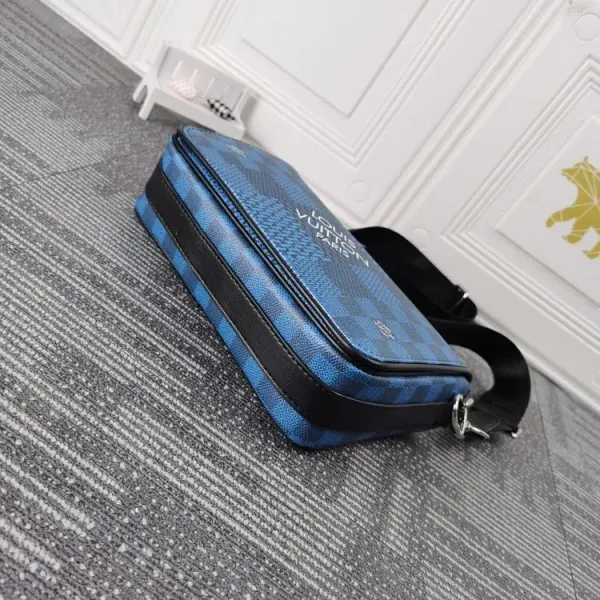【2026】Louis Vuitton （ルイヴィトン） メッセンジャーバッグ 23.5x14x5cm