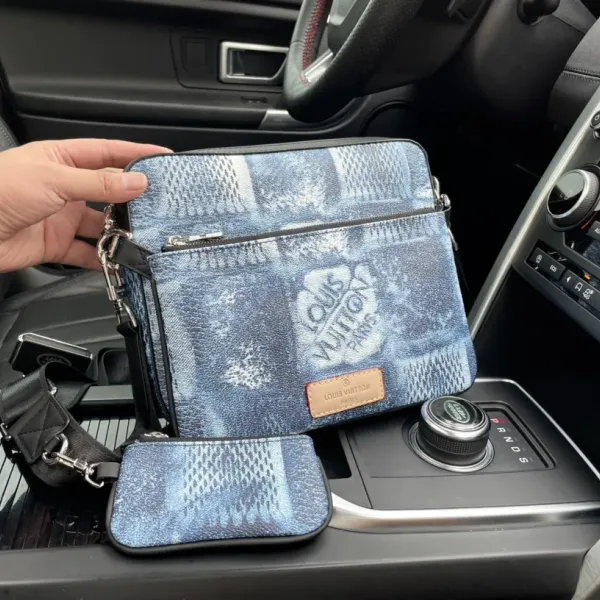 【2026】Louis Vuitton （ルイヴィトン） メッセンジャーバッグ スリーピーススーツ