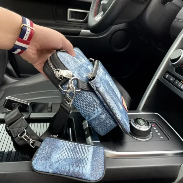 【2026】Louis Vuitton （ルイヴィトン） メッセンジャーバッグ スリーピーススーツ