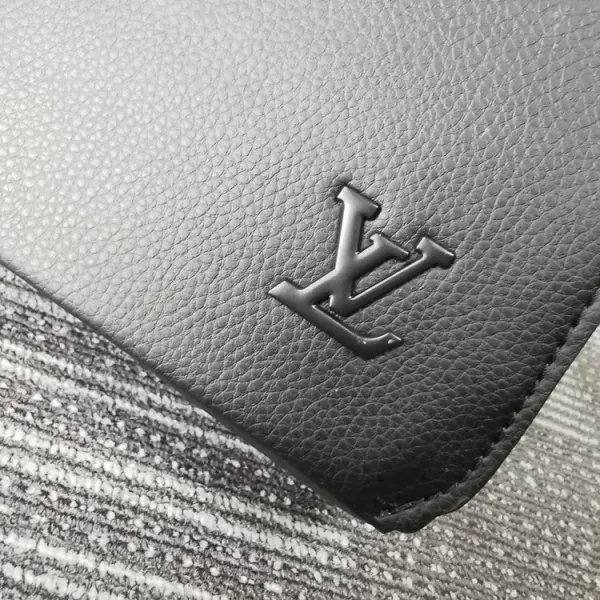 【2026】LouisVuitton ルイヴィトン メッセンジャー M57080 AEROGRAM 30.5x24x10 CM