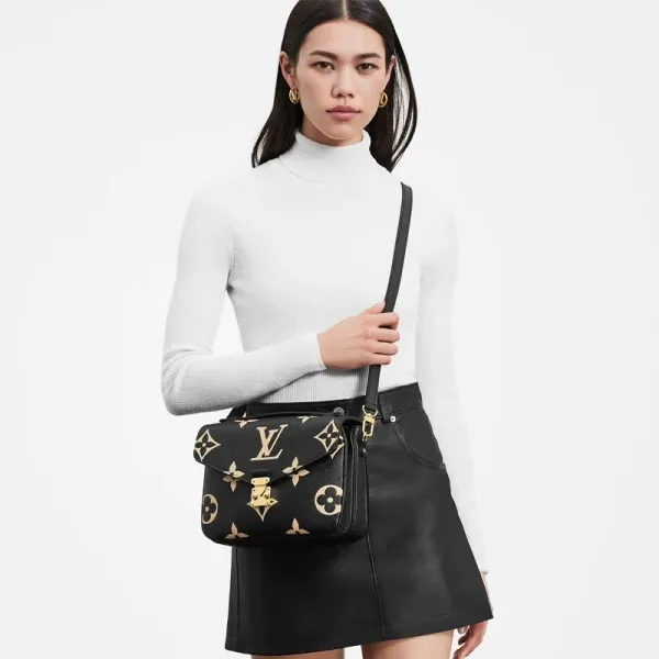 【2026】LOUIS VUITTON ポシェットメティス M45773 9.8 x 7.5 x 2.8 【2026】LOUIS VUITTON ポシェットメティス M45773 9.8 x 7.5 x 2.8