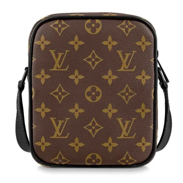 【2026】LV LOUIS VUITTON クリストファー・ウエアラブル ウォレット M69404
