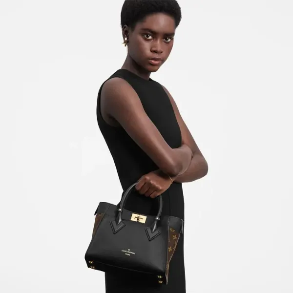 【2026】LOUIS VUITTON オンマイサイド PM M57728 30.5 x 24.5 x 14cm