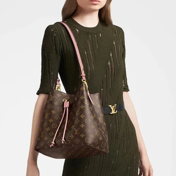 【2026】LV LOUIS VUITTON ファッションハンドバッグ M44022