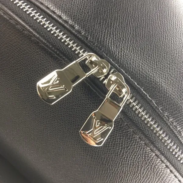 【2026】LouisVuitton ルイヴィトン パックバッグ M30230DISCOVERY 40x30x20cm