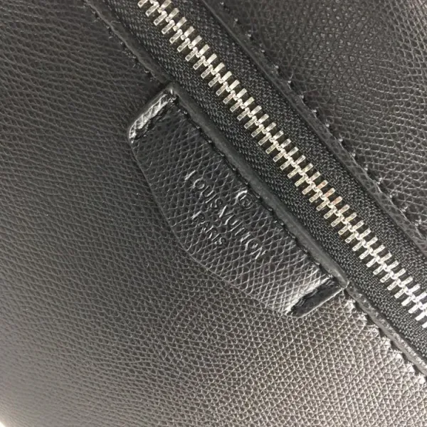 【2026】LouisVuitton ルイヴィトン パックバッグ M30230DISCOVERY 40x30x20cm