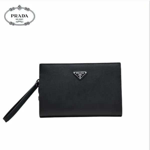 【2026】【PRADA  公式 旗艦店】プラダ   クラッチバッグ   当日出荷 好評に付き再入荷！  黒 27*17*6 CM