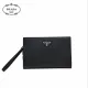 【2026】【PRADA  公式 旗艦店】プラダ   クラッチバッグ   当日出荷 好評に付き再入荷！  黒 27*17*6 CM