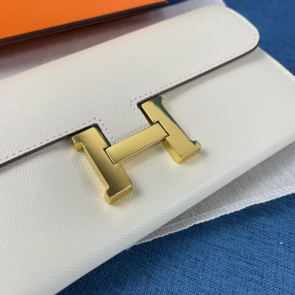 【2026】HERMÈS 長財布 8カラー 22X11CM 【2026】HERMÈS 長財布 8カラー 22X11CM