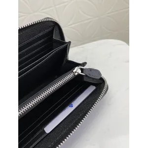 【2026】PRADA（プラダ） 財布19x12cm