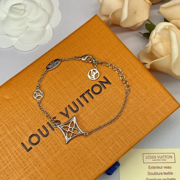 【2026】LV【 LOUIS VUITTON】ブレスレット、ファッションシンプルなスタイル