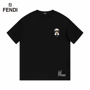 【2026】【 FENDI   公式旗艦店】フェンディ   Tシャツ ご好評に付き再入荷！