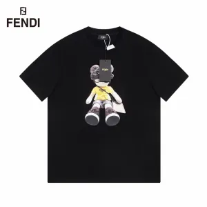【2026】【 FENDI   公式旗艦店】フェンディ   Tシャツ ご好評に付き再入荷！