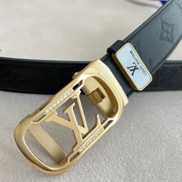 【2026】LV【 LOUIS VUITTON】(ルイヴィトン) 3.5cmベルト メンズ
