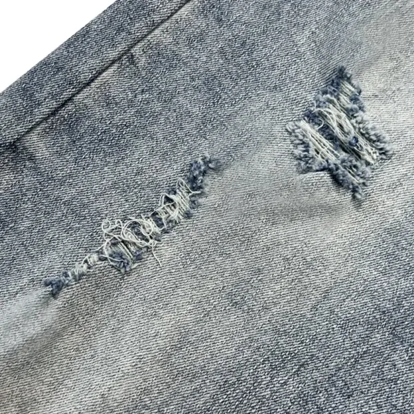 【2026】【 GIVENCHY   公式旗艦店】 ジバンシー  ジーパン  ご好評に付き再入荷！