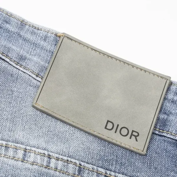 【2026】【DIOR  公式旗艦店】 ディオール   ジーパン  ご好評に付き再入荷！
