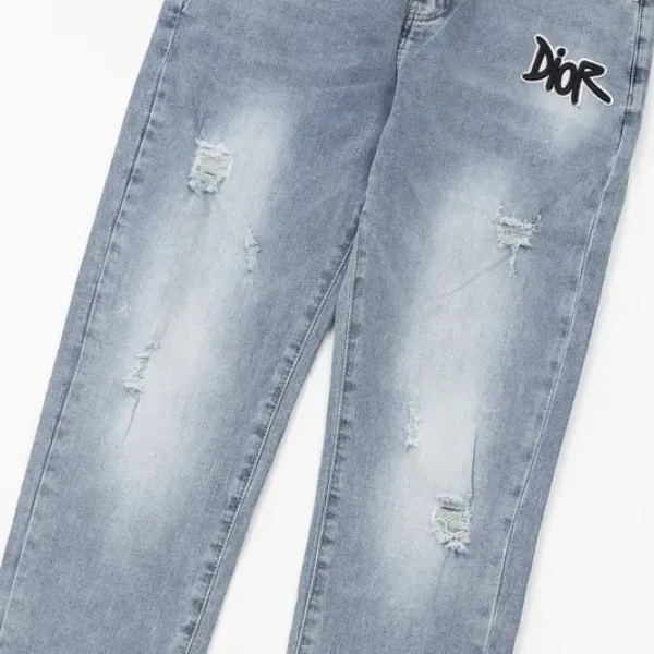 【2026】【DIOR  公式旗艦店】 ディオール   ジーパン  ご好評に付き再入荷！