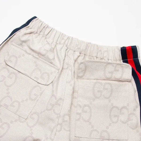 【2026】【GUCCI公式旗艦店】クッチ ショートパンツ ご好評に付き再入荷! 【2026】【GUCCI公式旗艦店】クッチ ショートパンツ ご好評に付き再入荷!