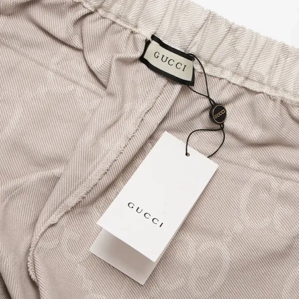 【2026】【GUCCI公式旗艦店】クッチ ショートパンツ ご好評に付き再入荷! 【2026】【GUCCI公式旗艦店】クッチ ショートパンツ ご好評に付き再入荷!