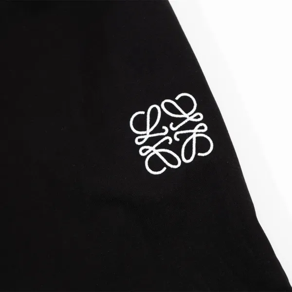 【2026】【LOEWE  公式旗艦店】ロエベ   ショートパンツ  ご好評に付き再入荷！