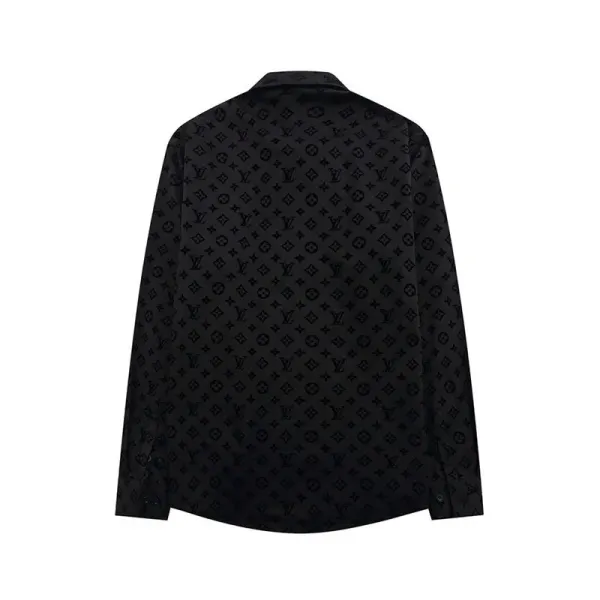【2026】LV【Louis Vuitton 】 (ルイヴィトン)【在庫あり】男女兼用、長袖シャツ4色 【2026】LV【Louis Vuitton 】 (ルイヴィトン)【在庫あり】男女兼用、長袖シャツ4色