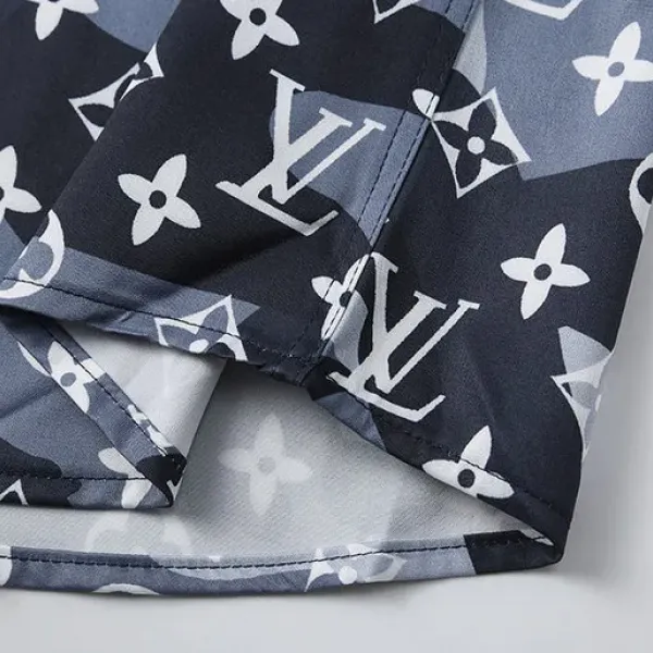 【2026】Louis Vuitton ルイヴィトン  長袖シャツ 2カラー