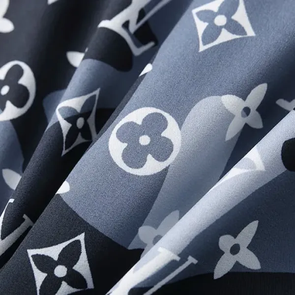 【2026】Louis Vuitton ルイヴィトン  長袖シャツ 2カラー