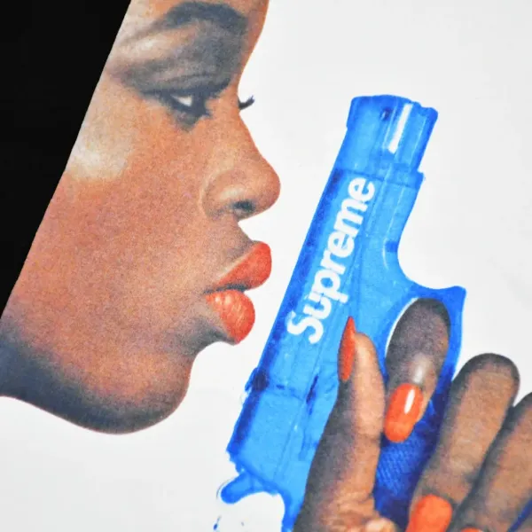【2026】シュプリームSupreme SS21 Week 1 Water Pistol Tee 水鉄砲プリント 半袖Tシャツ 人気