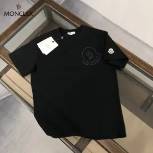 【2026】MONCLER モンクレール　　半袖シャツ　Tシャツ 長く着て変形しにくい　シンプルの風格　ファッション　かっこいい　白　黒　グレー　男女兼用