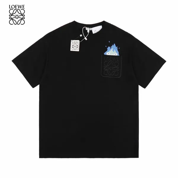 【2026】【LOEWE 公式旗艦店】ロエベ   Tシャツ  ご好評に付き再入荷！
