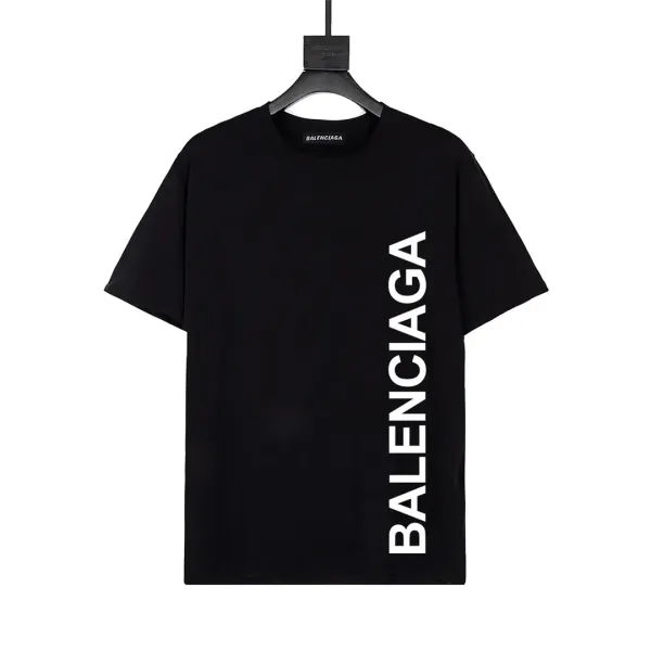 【2026】【BALENCIAGA  公式旗艦店】バレンシアガ   Tシャツ ご好評に付き再入荷！