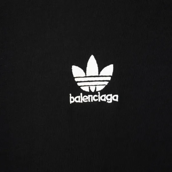 【2026】balenciaga BLCG＆addidas コラボアルファベット刺繡Tシャツ