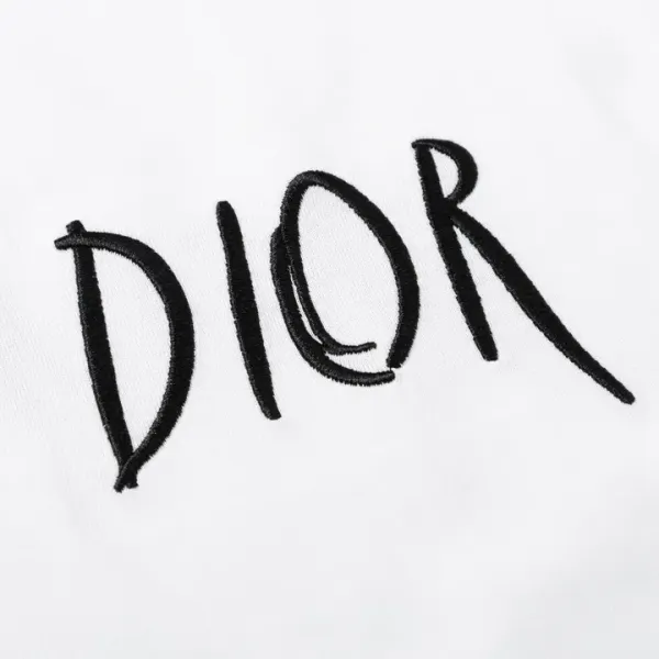 【2026】【 DIOR公式旗艦店】ディオール    Tシャツ  ご好評に付き再入荷！