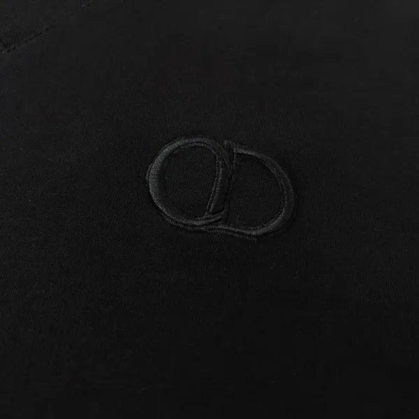 【2026】【 DIOR 公式旗艦店】ディオール   Tシャツ ご好評に付き再入荷！