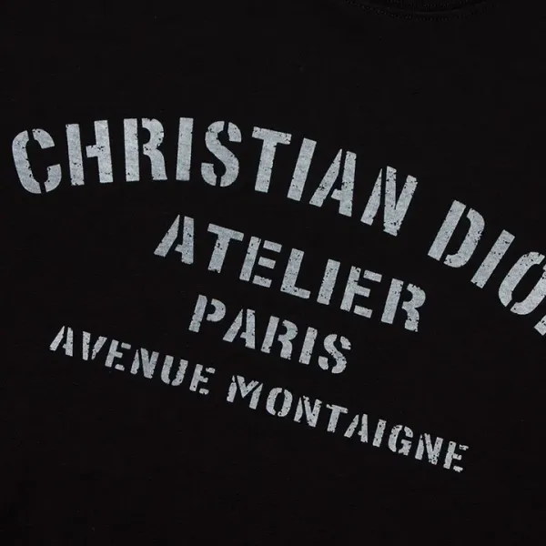 【2026】【 DIOR 公式旗艦店】ディオール   Tシャツ ご好評に付き再入荷！
